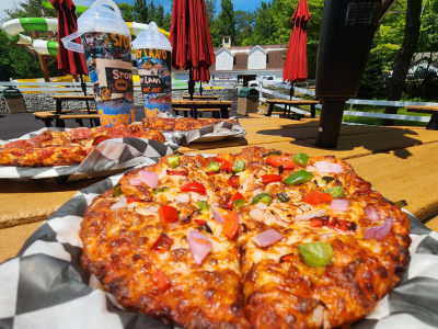 Barn Yard Pizza sign